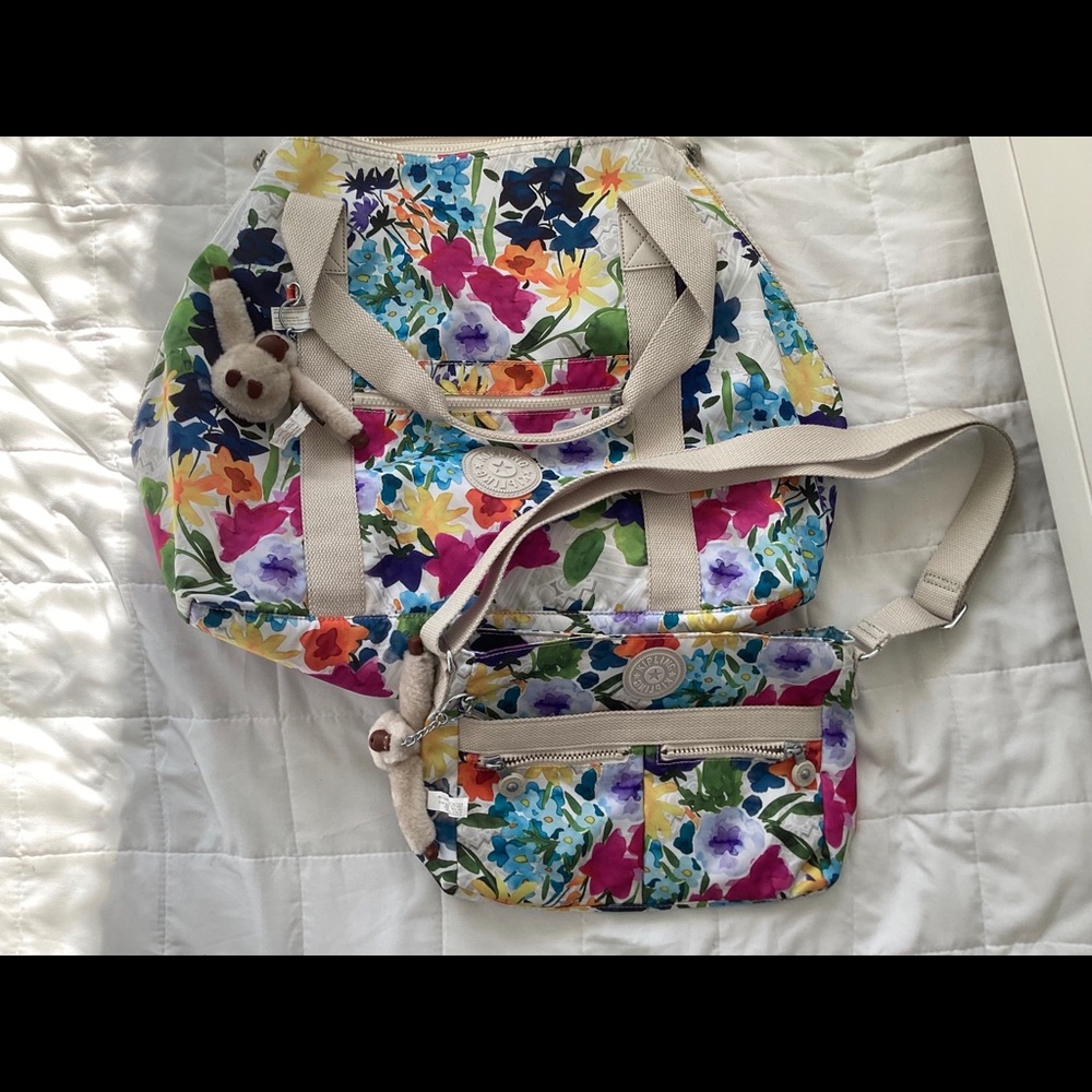 SOLD  chance before taxes. KIPLNG TWO PIECE MATCHING SET